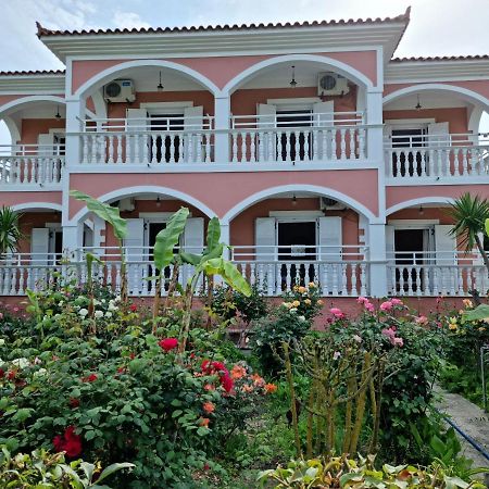 George & Sofia Studios لاغاناس المظهر الخارجي الصورة
