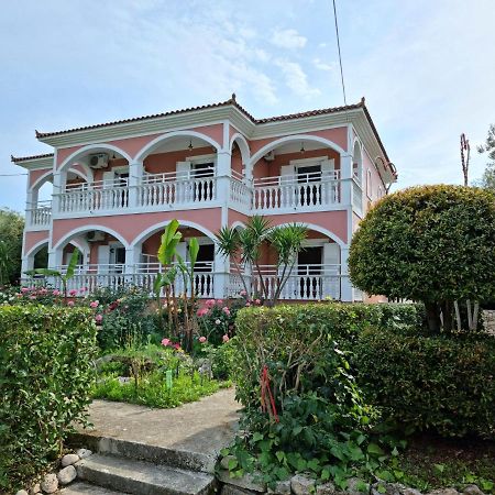 George & Sofia Studios لاغاناس المظهر الخارجي الصورة